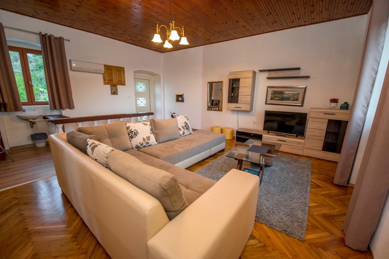 Mediteraneo Villa Kaluderovici Екстериор снимка