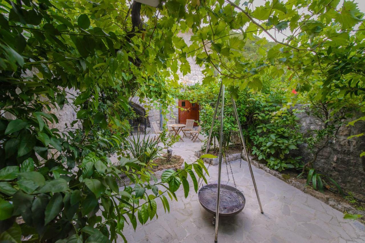 Mediteraneo Villa Kaluderovici Екстериор снимка